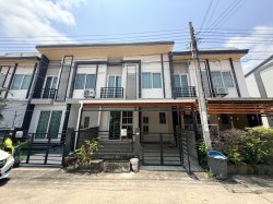 ขายทาวน์โฮมราคาคุ้ม ทำเลพระราม 2 เข้าเมืองง่าย ใกล้ทุกความสะดวก พร้อมอยู่ทันที!