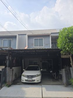 ราคาดีที่สุดในโครงการ! ขายทาวน์เฮ้าส์ 2 ชั้น โครงการ The Color Bangna KM.10 บ้านพร้อมอยู่ ทำเลบางนา เดินทางสะดวก