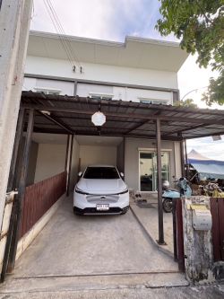 บ้านหลังมุมแปลงพิเศษ! หลังเดียวในโครงการที่มีพื้นที่สวนข้างบ้านขนาดใหญ่ ขายทาวน์โฮม ไลโอ บลิสซ์ ประชาอุทิศ-สุขสวัสดิ์ พร้อมอยู่