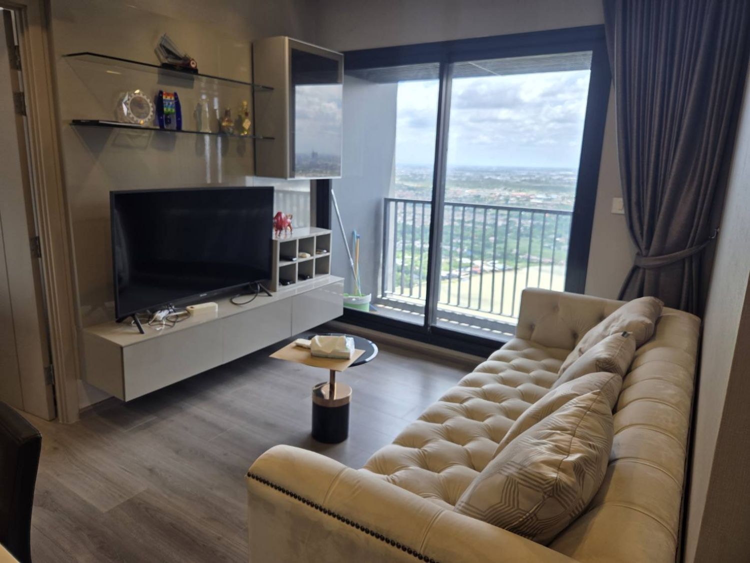 ให้เช่า THE POLITAN RIVE เดอะ โพลิแทน รีฟ วิวแม่น้ำเจ้าพระยา ชั้น 54 ภาพประกอบที่ 3