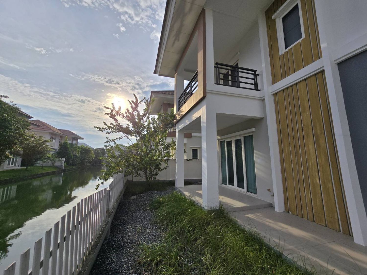 ขายบ้านเดี่ยว เดอะ เลควิลล์ พระราม 2 (The Lake Ville Rama 2) 80.9 ตร.ว ภาพประกอบที่ 3
