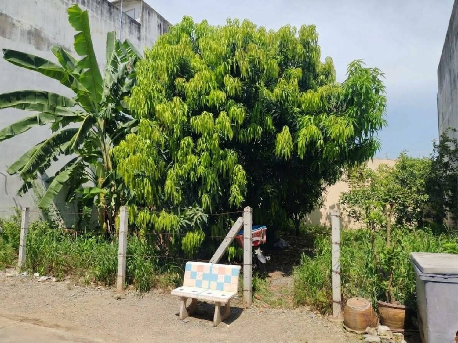 ขายที่ดินเปล่าใจกลางอู่ทอง สุพรรณบุรี 40 ตร.ว. ผังเมืองสีเหลือง ภาพประกอบที่ 2